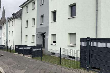 Wohnung zum Mieten in Bochum 499,00 € 61.24 m²