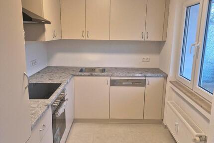 2,5 Zimmer Wohnung Kernsaniert im Top Lage im Stühlinger ! - Freiburg im Breisgau