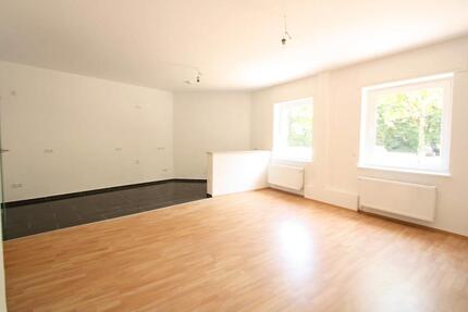 AB SOFORT – 2,5 ZIMMER - ERDGESCHOSSWOHNUNG - RENOVIERT - Herne Wanne-Bickern