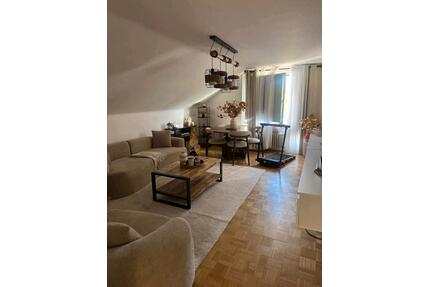 3 Zimmer Wohnung in DG - 700,00&nbsp;EUR Kaltmiete, ca.&nbsp; 86,00&nbsp;m&sup2; in Bad Mergentheim (PLZ: 97980)