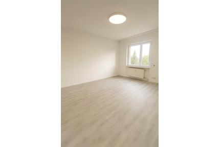 WG Zimmer Tempelhof TOP LAGE - 850,00&nbsp;EUR Kaltmiete, ca.&nbsp; 23,00&nbsp;m&sup2; in Berlin (PLZ: 12101) Tempelhof-Schöneberg
