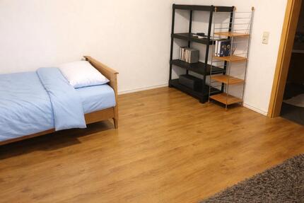 Zimmer in Donzdorf - 320,00&nbsp;EUR Kaltmiete, ca.&nbsp; 15,00&nbsp;m&sup2; in Donzdorf (PLZ: 73072)
