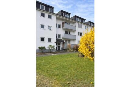 3-Zimmer Wohnung mit Loggia & Stellplatz in Köln Porz-Wahnheide