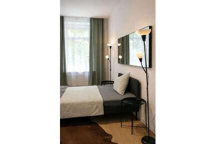 WG-Zimmer in München 830,00 € 12 m²