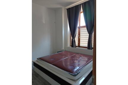 2-R- Wohnung groß, EG, zentral Nähe Anger, mit EBK, ab Mai mögl. - Erfurt