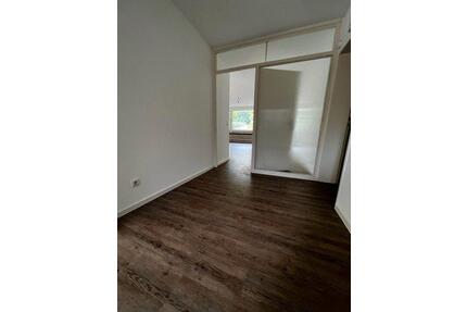Großzügige 4 Zimmer Wohnung in Geisweid zu vermieten - Siegen Dillnhütten