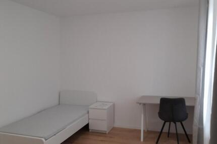 2 WG-Zimmer (14, 25 m²) ab sofort im Nürnberg Zentrum