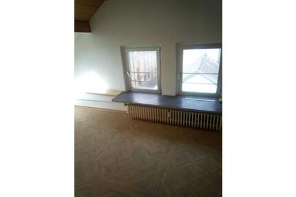 3-Zimmer Wohnung in Carnaperstr. 10, Wuppertal-Barmen!