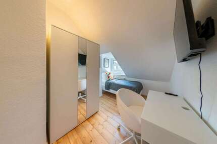 WG-Zimmer in Frankfurt am Main 670,00 € 10 m²