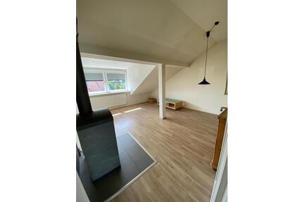 Helle und gemütliche 3,5 Zimmer Dachgeschosswohnung in Erlangen