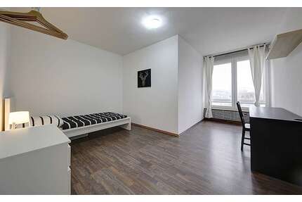 WG-Zimmer in Stuttgart 435,00 € 14 m²