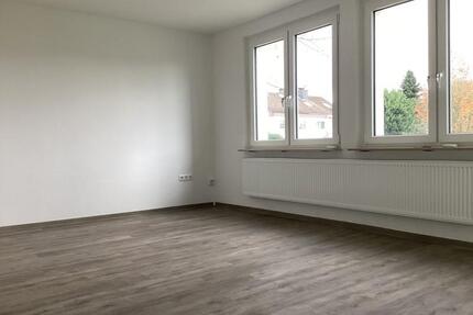 großzügige 2-Zimmer Wohnung im Erdgeschoss mit Balkon! - Bielefeld Heepen
