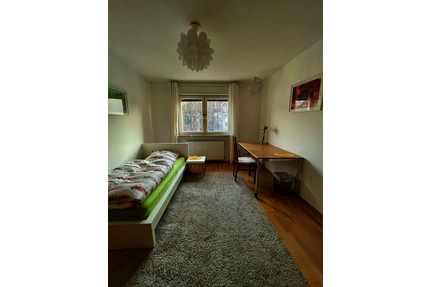 WG-Zimmer in Frankfurt am Main 700,00 € 15 m²