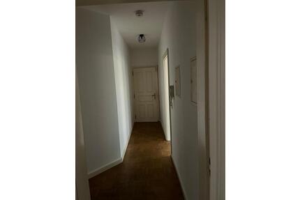 3 Zimmer Altbauwohnung in Stuttgart
