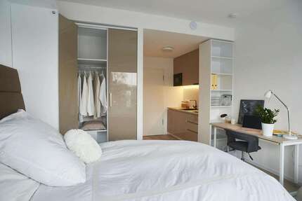 Wohnen auf Zeit in Frankfurt am Main 974,00 €