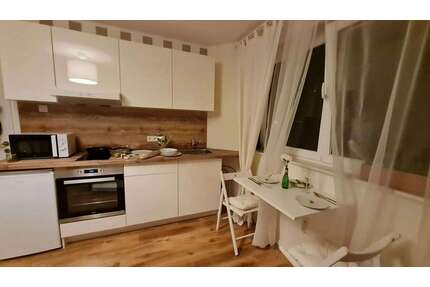 WG-Zimmer in Köln 700,00 € 18 m²