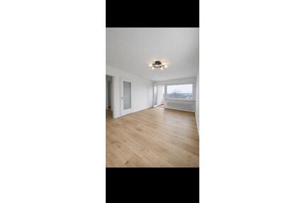 Frisch sanierte 3-Zimmer Wohnung mit Balkon und Stadtblick - Bad Kissingen