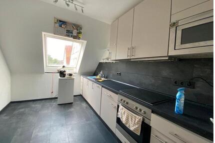 3 Zimmer Wohnung mit BalkonKellerStellplatzKüche - Bad Oeynhausen Dehme