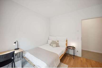 WG-Zimmer in Berlin 665,00 € 11 m²