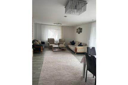 3 Zimmerwohnung großzügig aufgeteilte Zimmer in Fürth - Nürnberg Schnepfenreuth