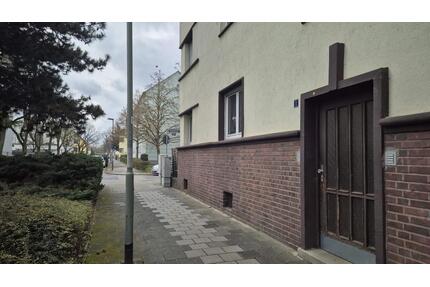 2-Zimmer Dachwohnung in Offenbach - Offenbach am Main