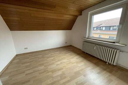 Wohnung zum Mieten in Oberhausen 275,00 € 32.36 m²