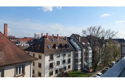 Schöne 3 Zimmer WG-Wohnung zuvermieten - Karlsruhe Mühlburg