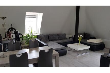 3 Zimmer Dachgeschosswohnung mit EBK - Wuppertal