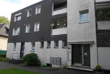 schöne 2,5 Zimmer Wohnung mit Balkon - Duisburg Wanheim-Angerhausen