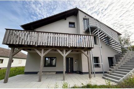 Moderne Kersanierte 3-Zimmer Wohnung Terrasse - Marburg Marbach