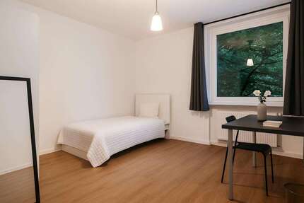 WG-Zimmer in Hamburg 730,00 € 14 m²