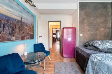 2 Zimmer komplett eingerichtet WG Kollegen sofort frei - Koblenz