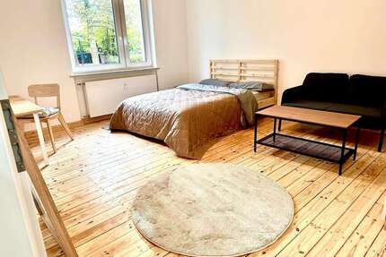 WG-Zimmer in Berlin 999,00 € 16 m²