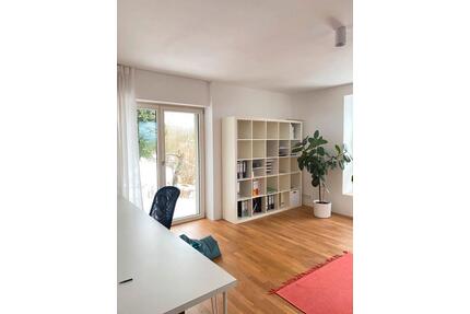 Zimmer zur Zwischenmiete - 500,00&nbsp;EUR Kaltmiete, ca.&nbsp; 25,00&nbsp;m&sup2; in Kassel (PLZ: 34119) Vorderer Westen