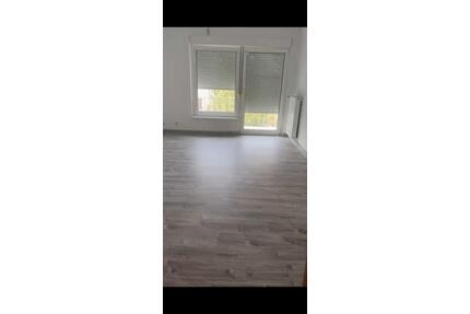 2 zimmer wohnung - 600,00&nbsp;EUR Kaltmiete, ca.&nbsp; 75,00&nbsp;m&sup2; in Saarbrücken (PLZ: 66115) West