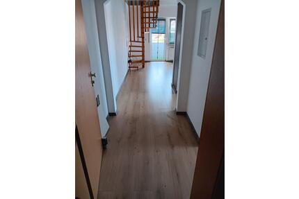 1 Zimmer Maisonette Wohnung 2.OG - Aalen Dewangen