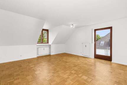 Gepflegte Dachgeschosswohnung in ruhiger Lage | 500m zur Würm & Pasinger Stadtpark - München