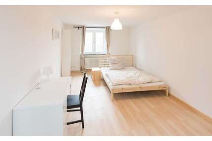 WG-Zimmer in München 895,00 € 17 m²