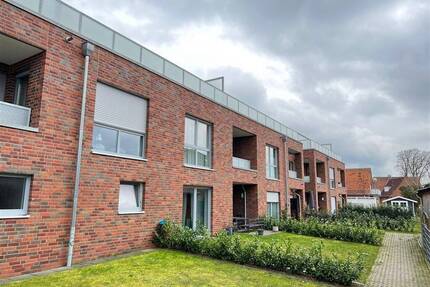 Lingen: Moderne 3-Zimmer Wohnung mit Einbauküche und PKW-Stellplatz
