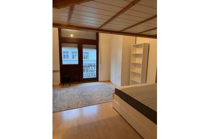 WG Zimmer mit eigenem Bad | Hirschstraße in Karlsruhe