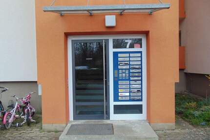 Moderne 2-Zimmer Wohnung mit Balkon in Neu-Isenburg zu vermieten - Neu Isenburg