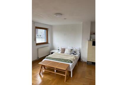 Großes 18 m² WG-Zimmer in Vaihingen | Möbliert | Top Lage zur Uni - Stuttgart