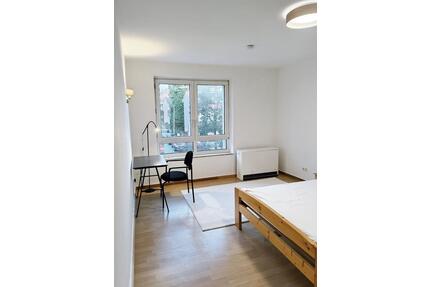 Zentrales 18 m² Zimmer am Staatstheater Darmstadt - vollmöbliert