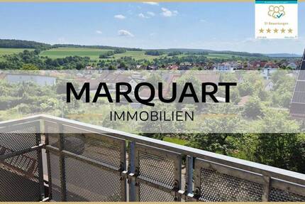 Großzügige 2 Zimmer DG mit super Weitblick, Balkon, EBK und Carport - Oberthulba
