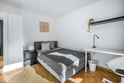 WG-Zimmer in München 890,00 € 15 m²