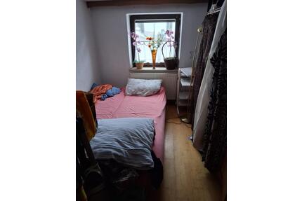 Möbliertes WG-Zimmer in Traunstein - Ideal für Studierende