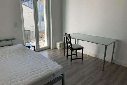 WG-Zimmer in Frankfurt am Main 730,00 € 16 m²