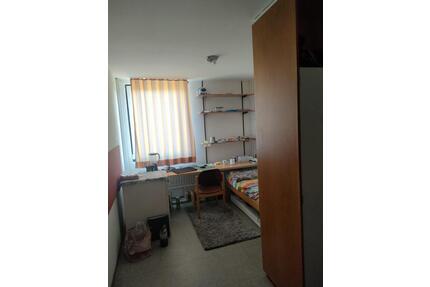 Möbliertes Studentenzimmer in der Nähe von Ruhr Universität - Bochum Laer