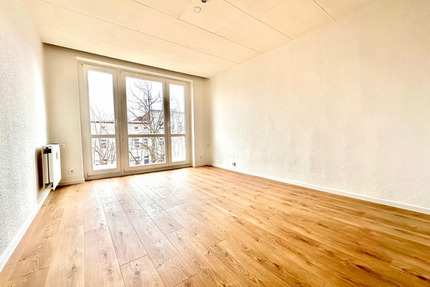 Helle 2-Zimmer-Wohnung in der Fichtestraße - EBK möglich - Magdeburg Leipziger Straße