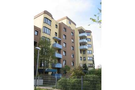 Wohnung zum Mieten in Stuttgart 627,61 € 64.37 m²